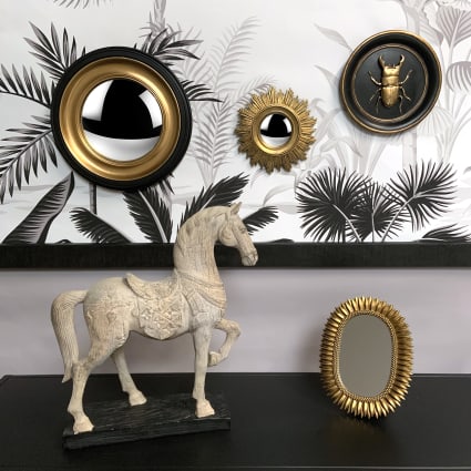 Statue cheval en résine effet bois Maisons du Monde