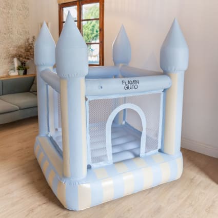 Château Gonflable Pour Enfants 3-6 Ans – Maison De Jeu PVC Avec Coussin Sauteur, Panier De Basket Et Pompe Incluse – Idéal Pour Jardin Et Intérieur