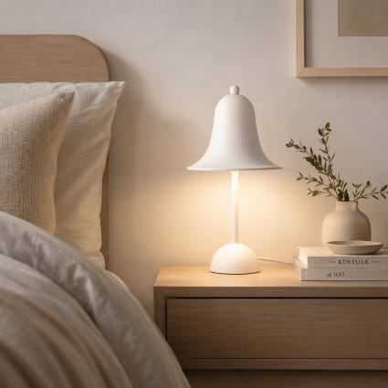 Lampe aus Metall, 2xG9, weißer Schirm, weißer Sockel