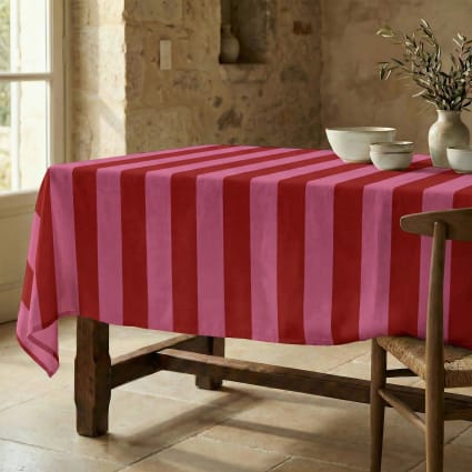 Nappe antitache Summer Stripes rouge et fuchsia
