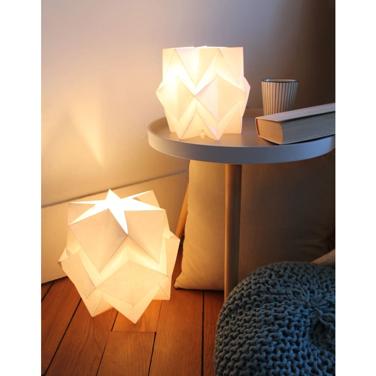 Lampe de table origami en papier taille M-HIKARI cropped-4