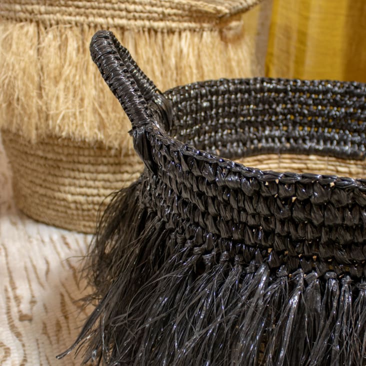 Panier en abaca avec franges noires-Zalo cropped-3