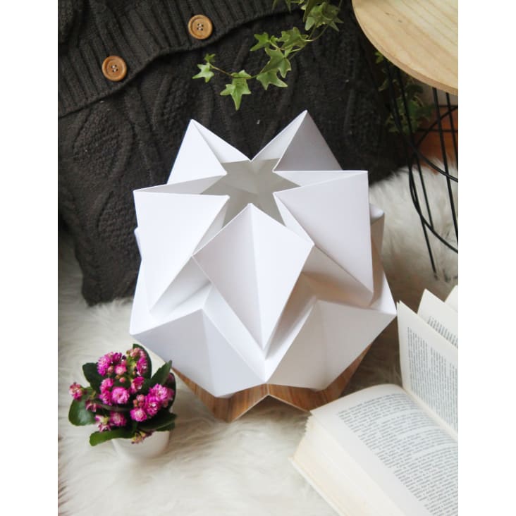 Lampe de table origami ecowood et papier taille M-HIKARI cropped-4