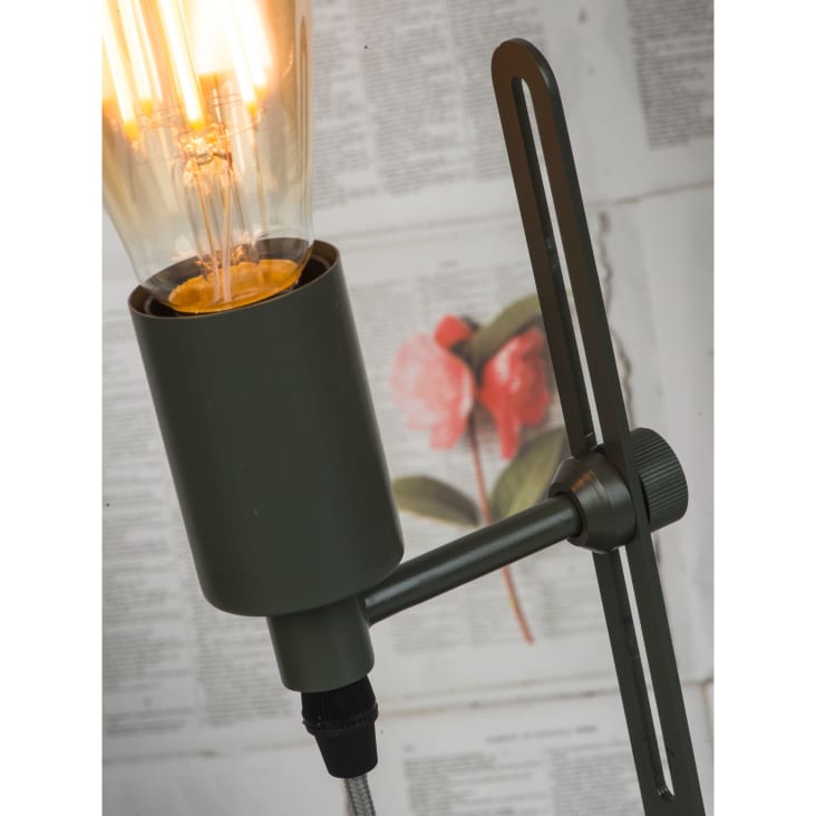 Lampe de table en fer vert H40cm-SEATTLE cropped-2