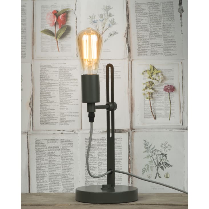 Lampe de table en fer vert H40cm-SEATTLE cropped-3