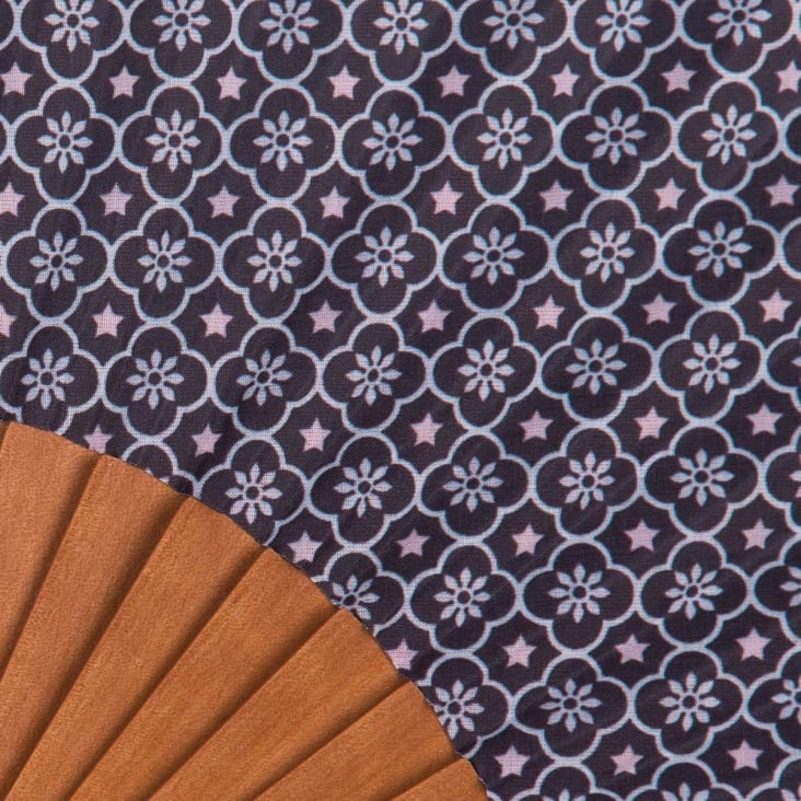 Éventail en bois de merisier et coton imprimé fleuri noir-Lila cropped-3