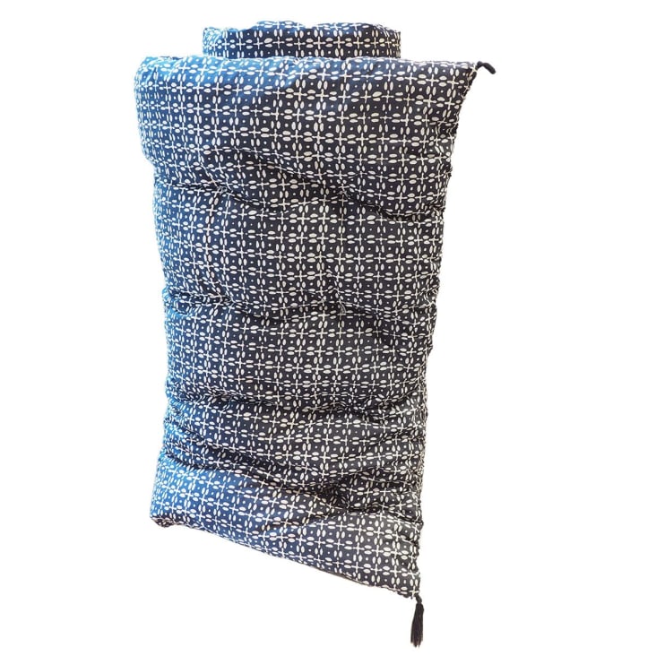 Matelas de sol en coton imprimé block print blanc sur fond bleu-Tessa