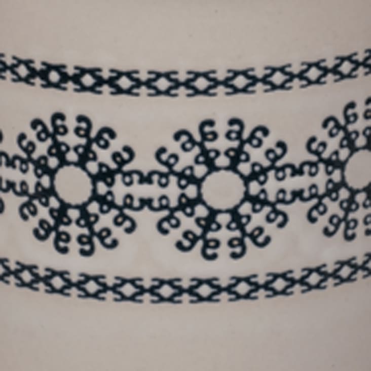 Tasse blanche en céramique motif flocons-FLOCONS cropped-2