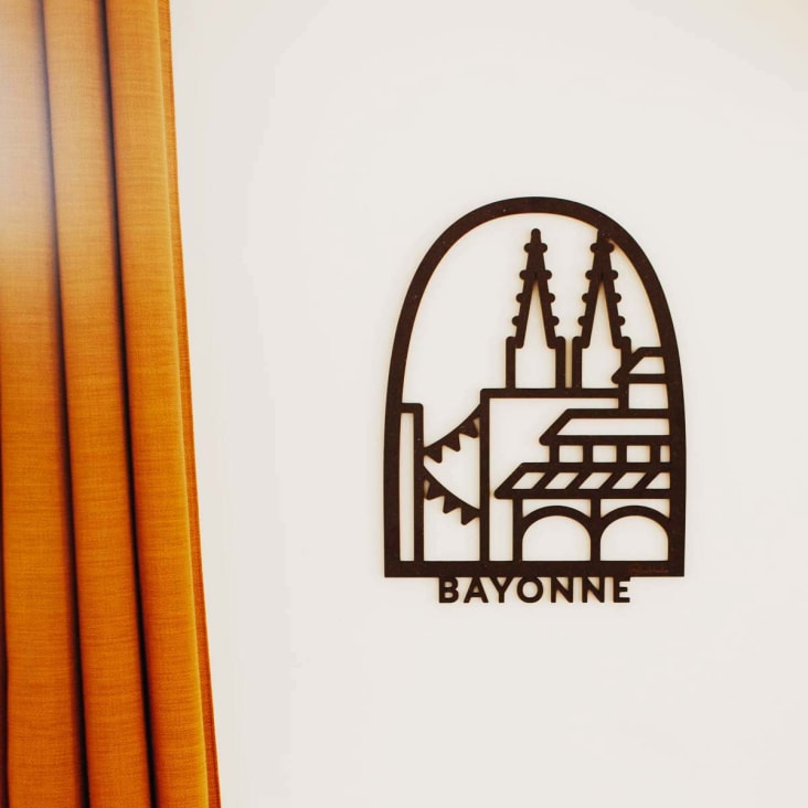 Tableau en bois noir Bayonne  28x37,5cm-BAYONNE cropped-2