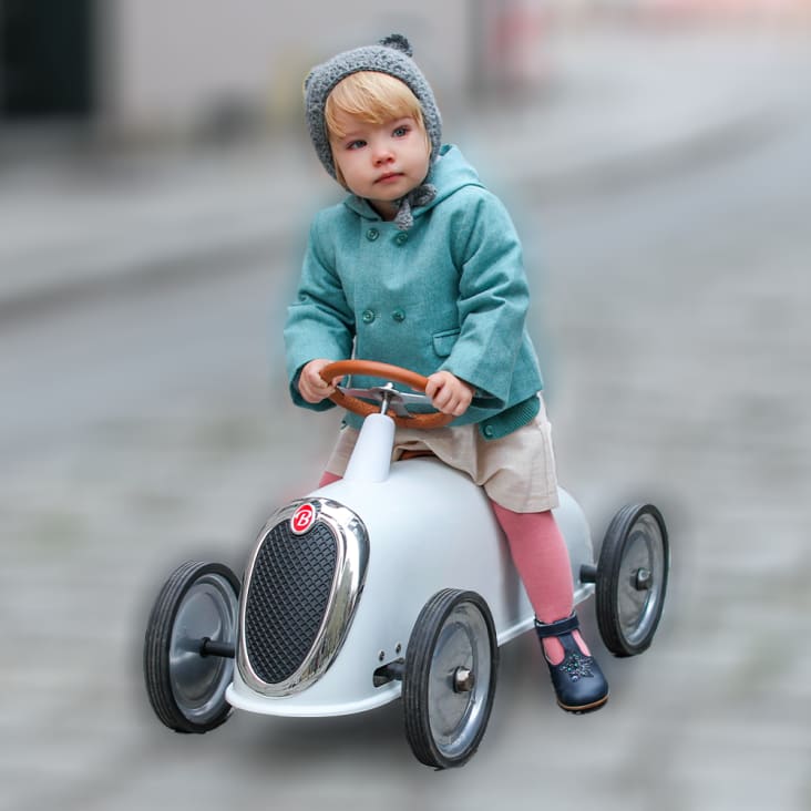Andador para bebé modelo volante gris. Andador de actividades o
