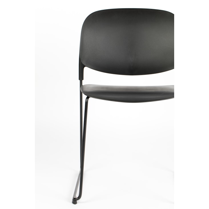 Chaise en polypropylène noir-Stacks cropped-2