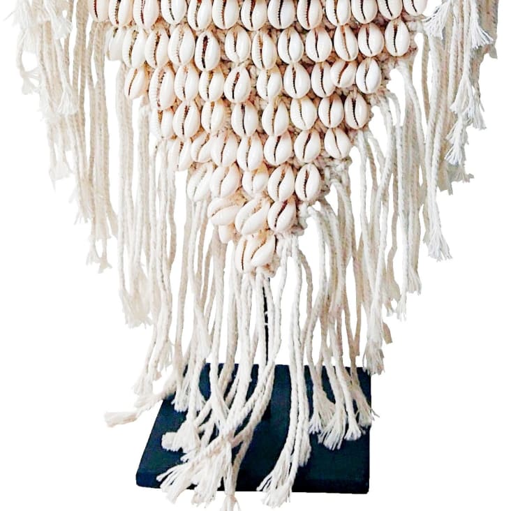 Collier décoratif en macramé et coquillages, blanc L30 x H65 cm cropped-6
