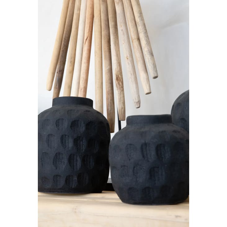 Statue de bâtons en bois sur socle en métal-Wooden sticks cropped-5