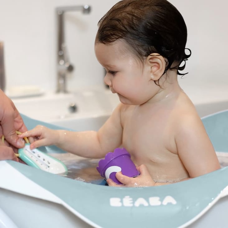 Baignoire ergonomique bébé compacte bleu aqua Beaba