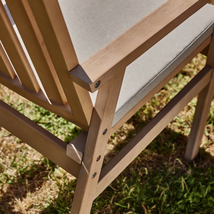 mesa y sillas jardín 6 plazas madera y cojines CRETA | Maisons du