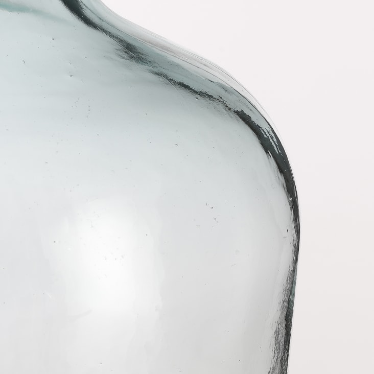 Vase bouteille en verre recyclé H42-Diego cropped-4