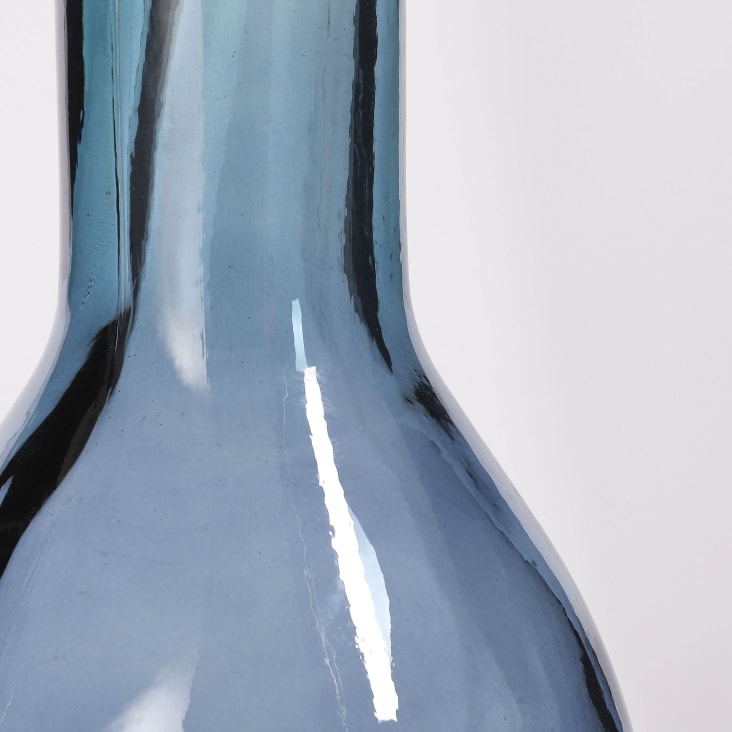 Vase bouteille en verre recyclé bleu H50-Rioja cropped-5