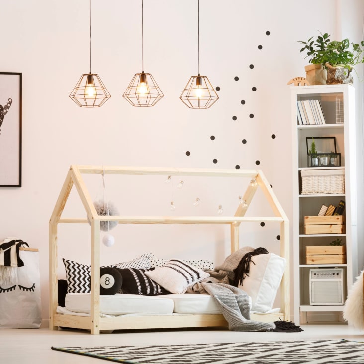 Cama con nido y dosel modelo casita para dormitorios infantiles