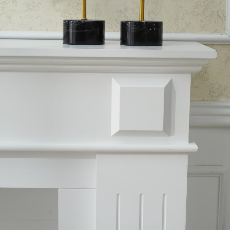 Manteau de cheminée décorative blanc pour salon classique - Mobili