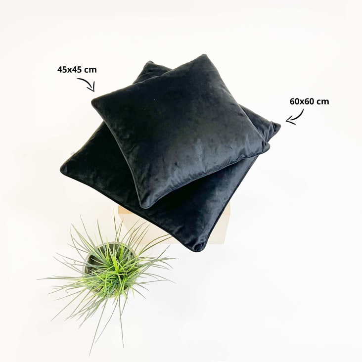 Coussin contemporain rectangulaire en velours uni noir - 50 x 25 cm