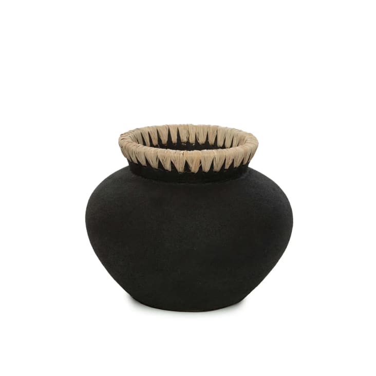 Vase en terre cuite noir naturel H19-STYLY