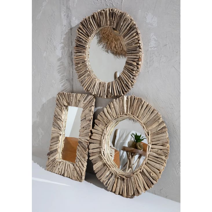 Miroir avec cadre en bois flotté