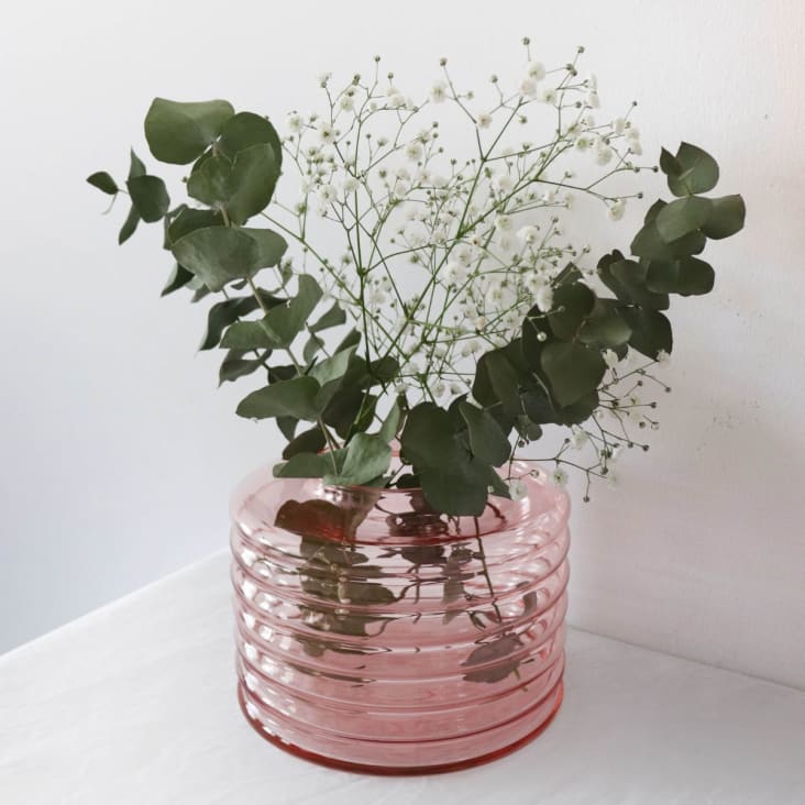 Vase déco en verre soufflé rose blush-LUKA cropped-2