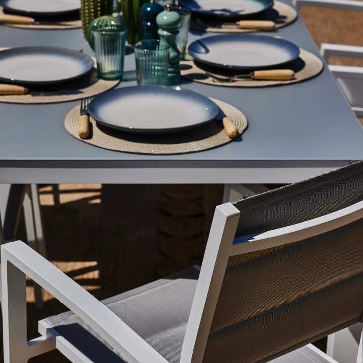 Table 160×90 et 4 chaises de jardin blanche-TOKYO cropped-3