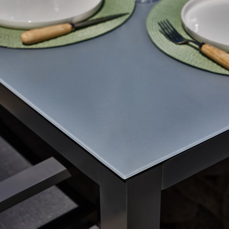 Table 160×90 et 6 chaises de jardin gris-TOKYO cropped-5