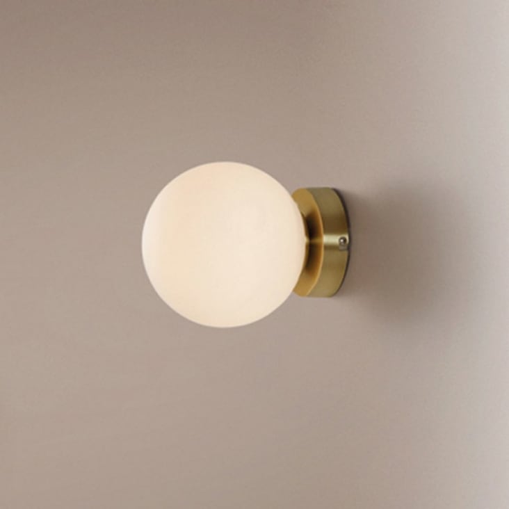 Applique globe laiton mat Roxanne Maisons du Monde