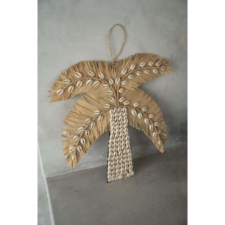 Wanddekoration aus bananenblatt und muscheln natur BANANA SHELL PALM ...