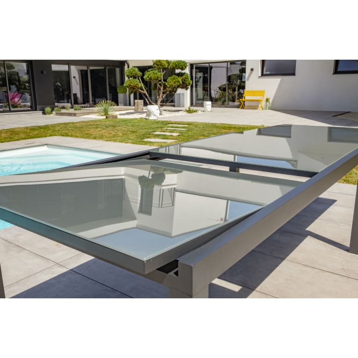 Table de jardin 12 places en aluminium anthracite et plateau verre
