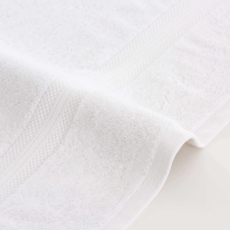 Toalla blanca 600 grs 100% algodón peinado Color Blanco Tamaño toalla  Lavabo (50x100 cm)