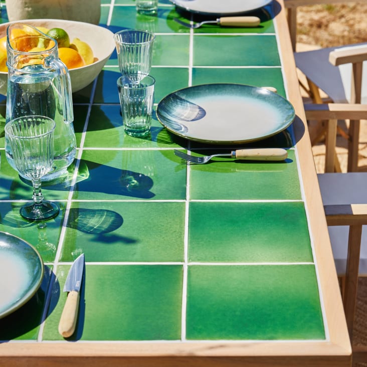Table A Manger Design en Marbre Vert et Rotin Riviera