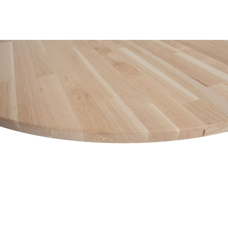 nuevo tablero redondo de madera, encima Foto de stock 1915436239