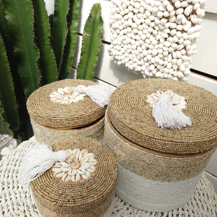 Set de 3 cestas de bambú decorado con cuentas