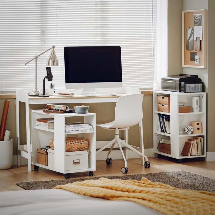 Mesa de escritorio en color blanco Chic