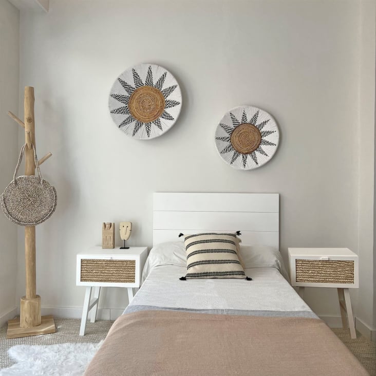 Cabecero de dormitorio Blanco y Gris, estilo Francés de madera maciza.  Color principal Amarillo Grado de envejecido Medio envejecido Color  secundario Ninguno