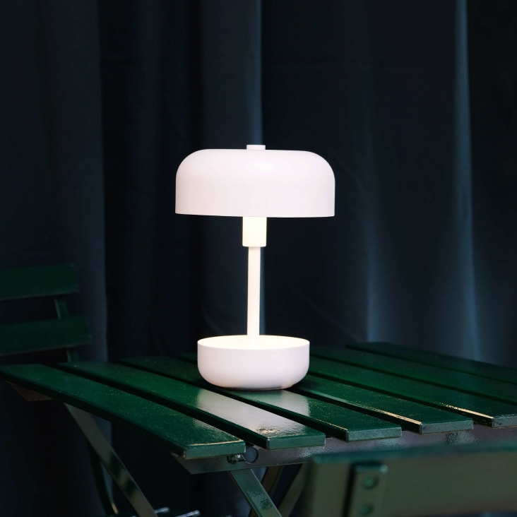 Wiederaufladbare LED-Tischleuchte Metall h 25,7 cm d 17 cm, weiß HAIPOT |  Maisons du Monde
