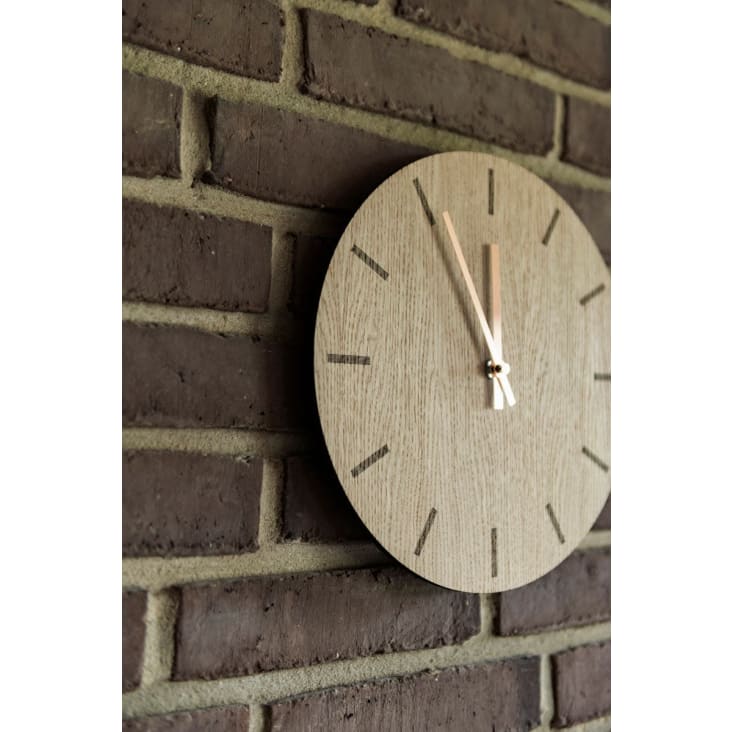 Horloge murale en bois beige D38cm cropped-2