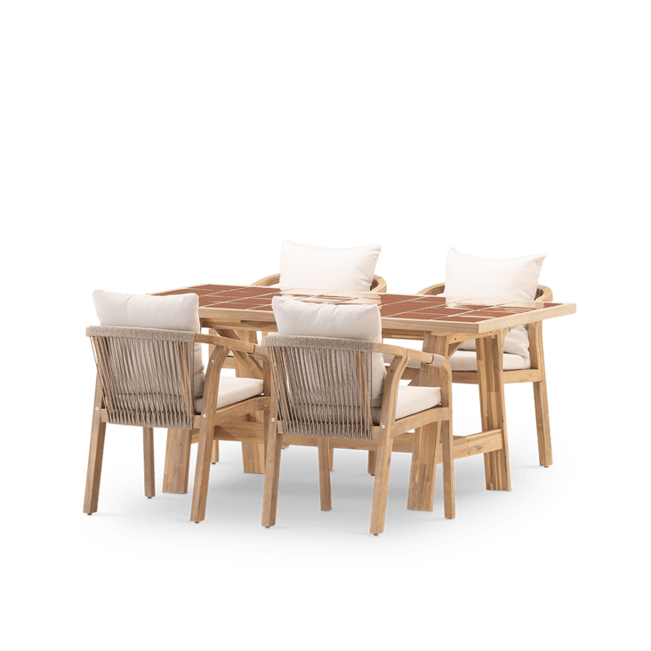 Set Tavolino + 4 Sedioline In Resina Per Bambini - Colorato E Resistente Per Interni Ed Esterni - Foto 4