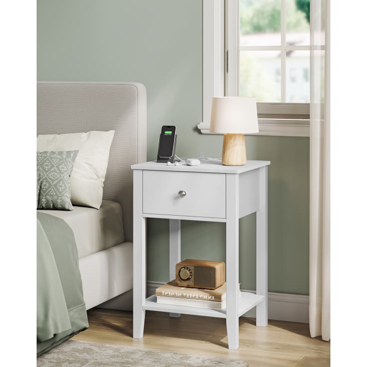 Table De Chevet étroite Avec Recharge USB - 3 Tiroirs, 30x25x70cm, MDF, éclairage RGB, Pour Petits Espaces - 2