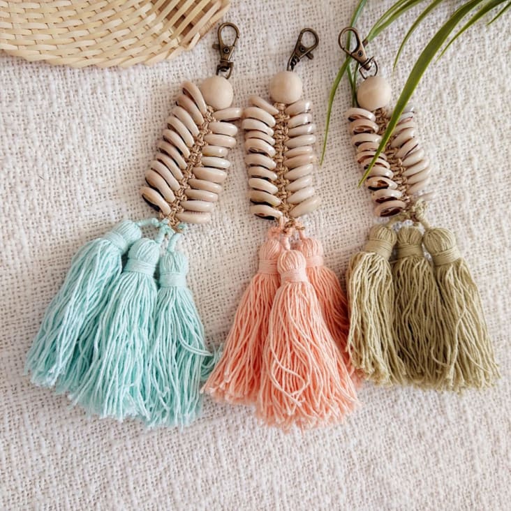 Lot de 20 pompons marque-pages, porte-clés, glands décoratifs, bracelets à pompons, sacs d'école, sacs à dos, pompons décoratifs