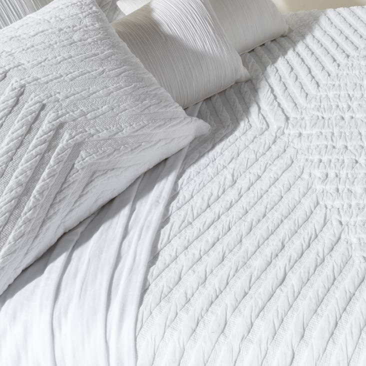 Colcha Bouti Lisa + Funda Cojín Belmonte Blanco Cama 90 ((180x260cm
