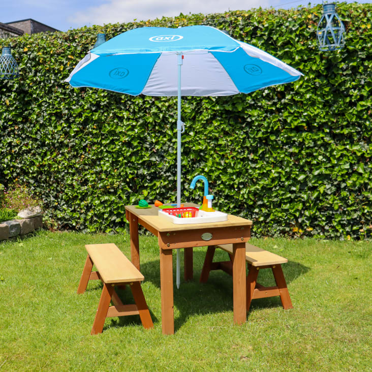 Table Pique-nique Enfant TP Toys – 2 Bacs Pour Sable/eau, Parasol Inclus, Plateau Amovible, Bois FSC Jeux Extérieurs 18 Mois Et Plus