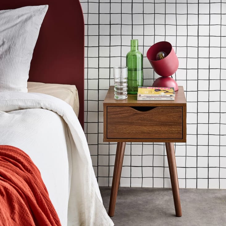 Table de chevet décor bois teinté noyer, 1 tiroir Nepal Maisons du Monde