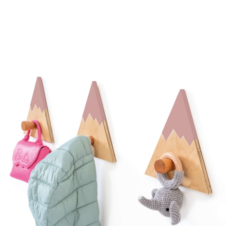 Set 3 perchas infantiles con forma montana madera rosa Planina Maisons du Monde