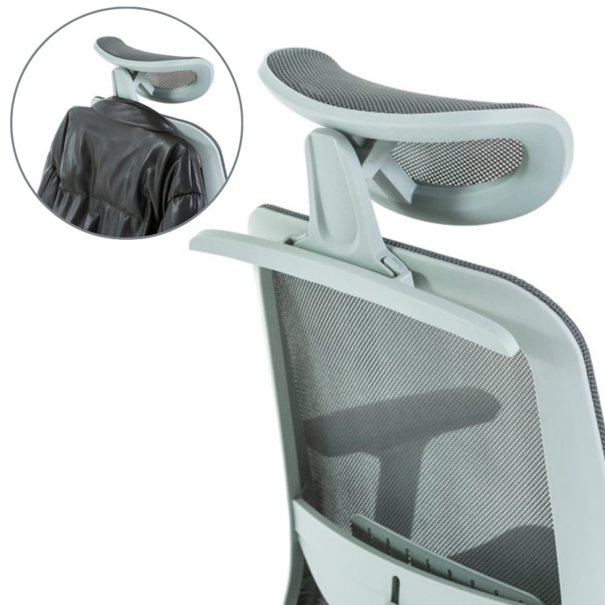 Sedia ergonomica ed imbottita per ufficio, base con ruote