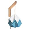 Aplique de madera y pantalla origami blanca y azul en papel