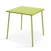 Quadratischer Gartentisch aus Metall Grün